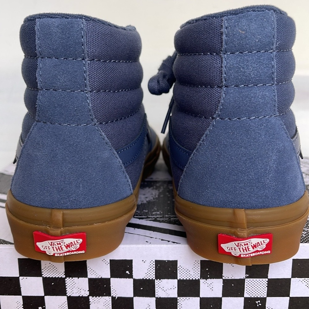 Vans WMNS Skate Sk8-Hi Vintage Blue/Gum
VN0A5FCC0QZ Sneakers - Picture 5 of 16